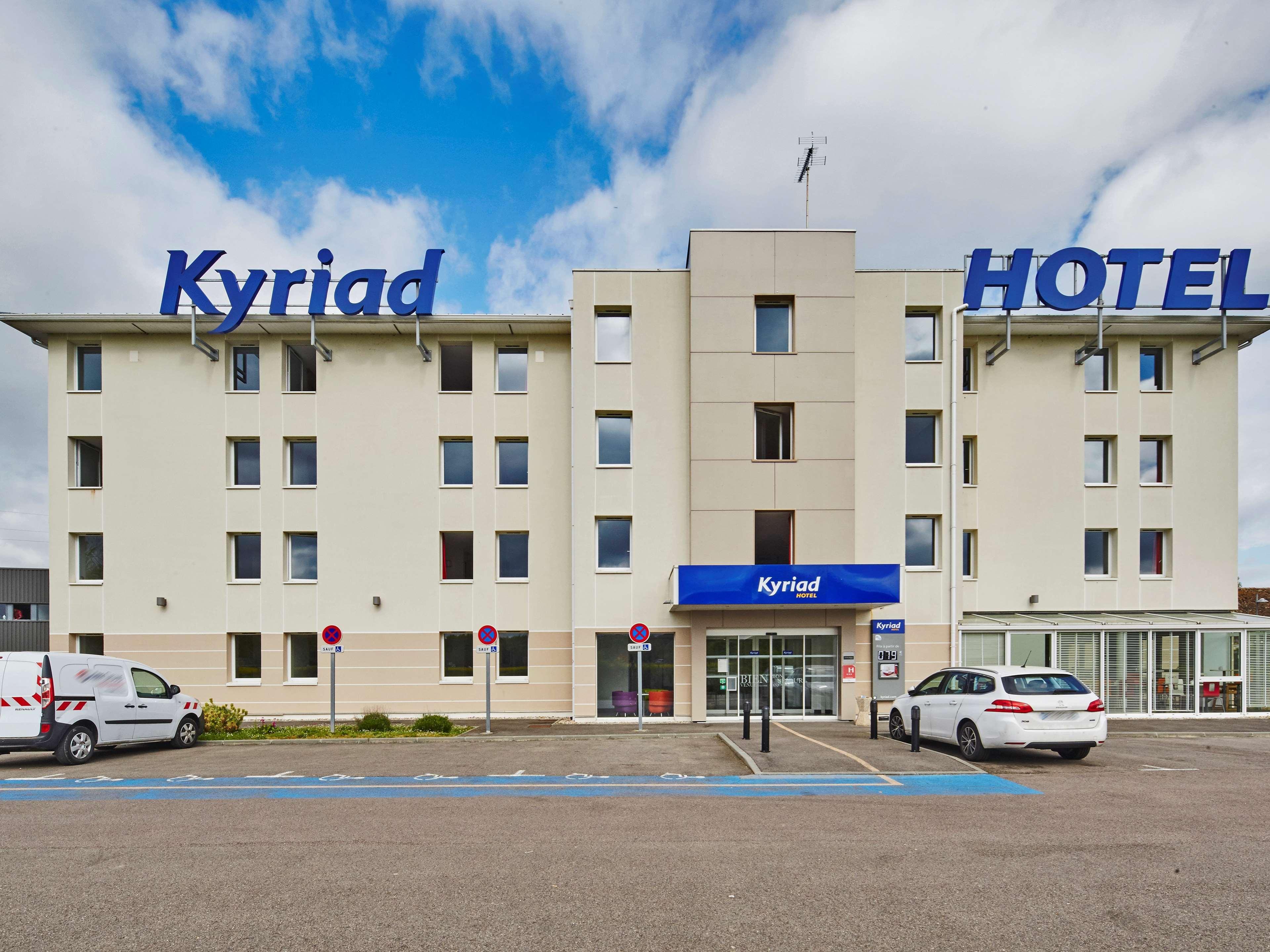 Kyriad Rouen Sud - Val De Reuil Val-de-Reuil Eksteriør billede